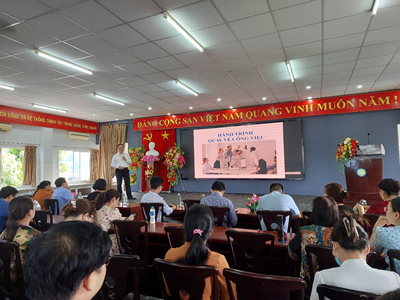 Trường DLA: Chia sẻ chuyên đề “Hành trình quay về công việc”