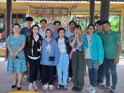 Trường DLA: tổ chức buổi đi kiến tập thực tế cho sinh viên ngành Quản trị dịch vụ du lịch và lữ hành