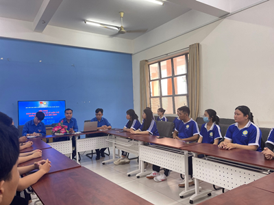 Đoàn Trường DLA: Tổ chức Sinh hoạt CLB Lý luận trẻ lần 2 năm 2024