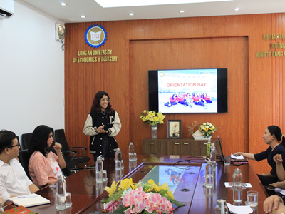 Chào mừng bạn Abshina Attar Kaur đến tham quan tại DLA