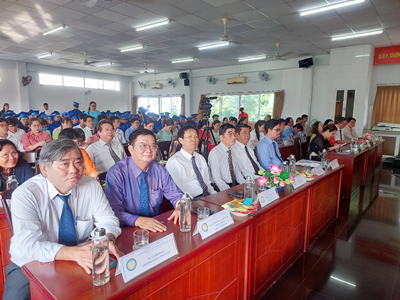 Kỷ niệm 42 năm Ngày Nhà giáo Việt Nam 20-111982-20-11-2024 và lễ Trao bằng tốt nghiệp đợt 2 -2024