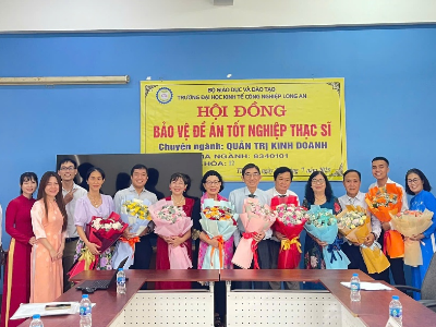 Bảo vệ đề án tốt nghiệp thạc sĩ Ngành quản trị kinh doanh tại DLA