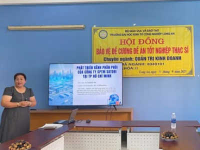 Trường DLA tổ chức bảo vệ đề cương đề án tốt nghiệp thạc sĩ chuyên ngành Quản trị kinh doanh